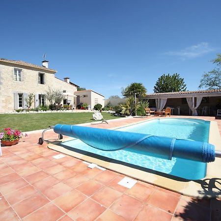 Oeno-Lodge Saint-Germain-d'Esteuil Bagian luar foto