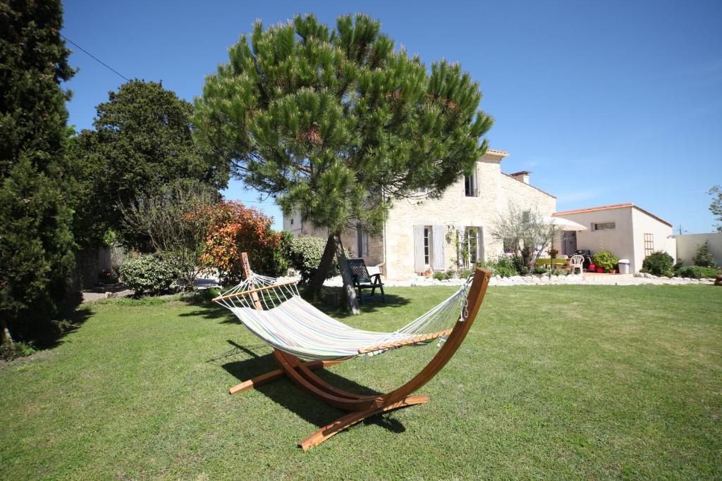 Oeno-Lodge Saint-Germain-d'Esteuil Bagian luar foto