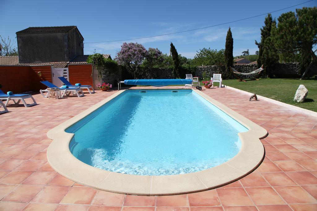 Oeno-Lodge Saint-Germain-d'Esteuil Bagian luar foto